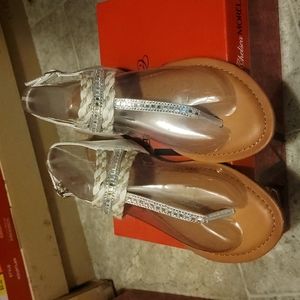 Chelsea Moreland Sandles